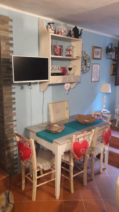 Appartement Casa Dolce Casa Di Rosy E Roby à Bardine di San Terenzo Extérieur photo